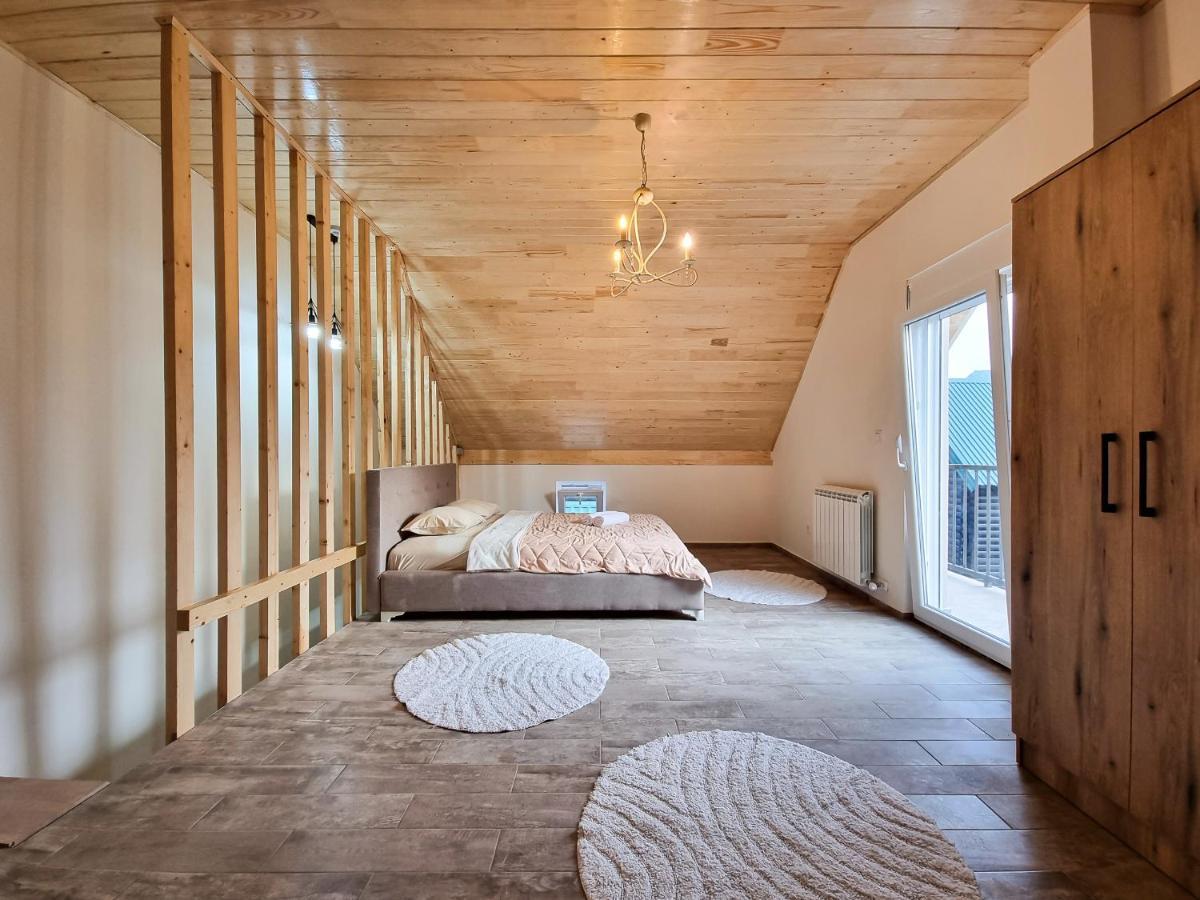Apartmani Gala Zabljak Luaran gambar